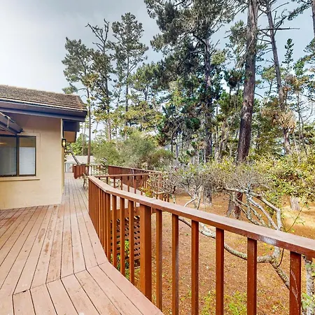 Pebble Beach Abundant Oasis Villa